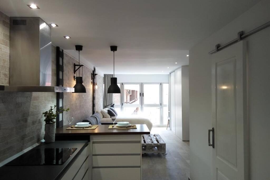 Loft Bazan - Centro Alicante Buitenkant foto